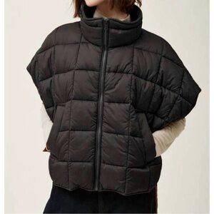 black quilted puffer vest by Grade & Gather medium